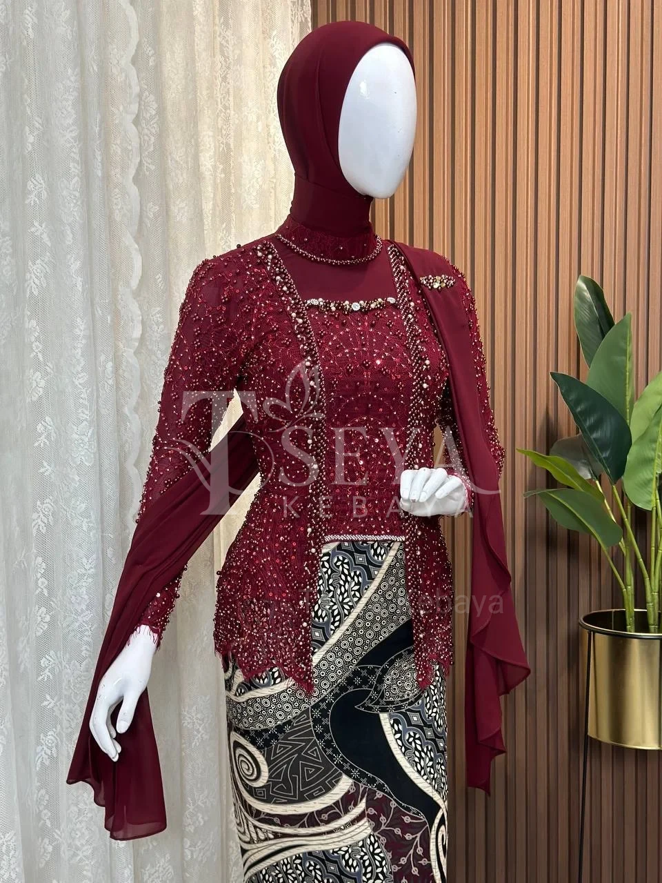 Read more about the article TS MAROON 01