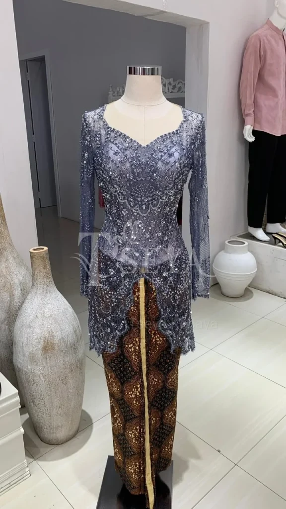 MORA DENIM